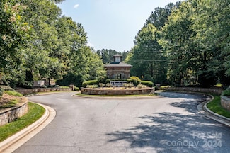 6092 Plantation Pointe Dr Unit 79, Granite Falls, NC 28630