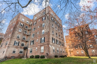 51-10 30th Ave Unit G6K, Woodside, NY 11377