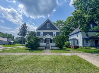 22 Frank St, Cortland, NY 13045