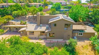 10040 Wentworth St, Sunland, CA 91040