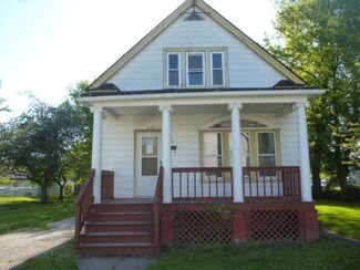 1025 Victoria Ave, North Chicago, IL 60064