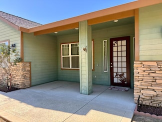 1566 Adams Rd, Yuba City, CA 95993