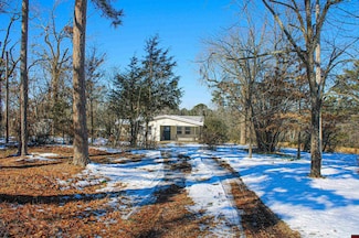 11543 Arkansas 5, Salesville, AR 72653