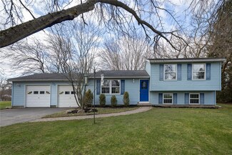 60 Marberth Dr, Henrietta, NY 14467