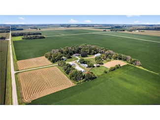 50424 305th St, Blooming Prairie, MN 55917