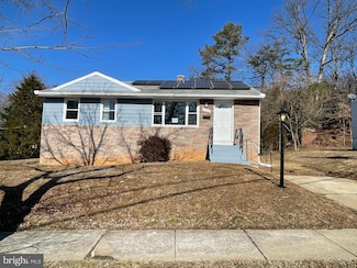 7106 Patterson St, Lanham, MD 20706
