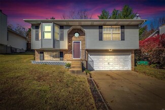 5129 Autumn Ridge Dr, Imperial, MO 63052