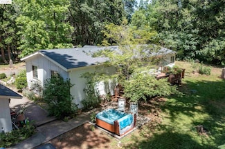 21060 Echo Ridge Ct, Foresthill, CA 95631