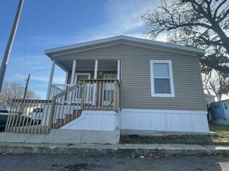 232 Cardinal Ln Unit 232, Madison, WI 53704