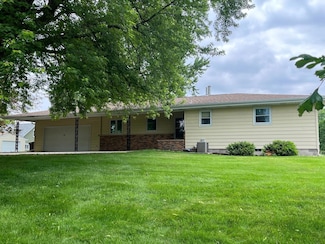200 Amsterdam Ave E, Hollandale, MN 56045