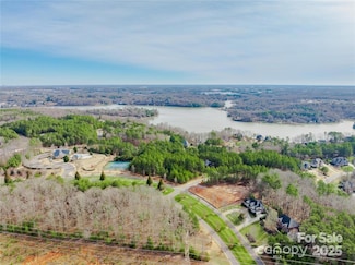 4012 Beechwood Spring Ln, Belmont, NC 28012