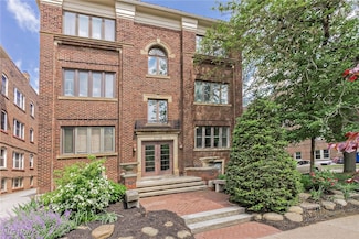 2725 Hampshire Rd Unit 2, Cleveland, OH 44106