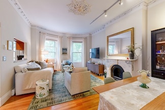86 Worcester St Unit 4, Boston, MA 02118