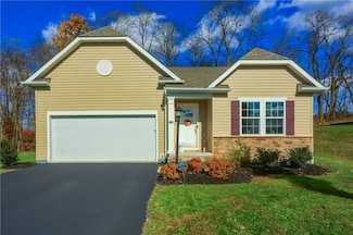 136 Cameron Square Dr, Evans City, PA 16033