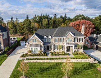 2400 Highland Dr, Ann Arbor, MI 48105