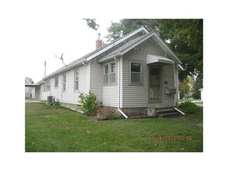 1501 F Ave, Vinton, IA 52349