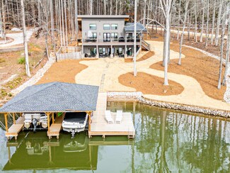 124 Rockville Springs Ct, Eatonton, GA 31024