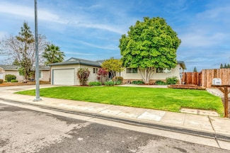 1898 Keats Ave, Clovis, CA 93611