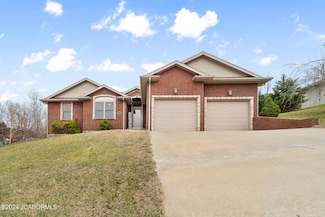 2411 Hartford Dr, Jefferson City, MO 65109