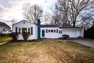 3811 Amherst Ave NW, Massillon, OH 44646