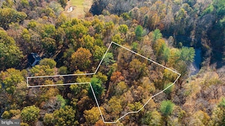 102 Oakmont Dr, Gordonsville, VA 22942