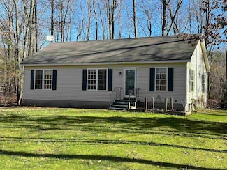 30 Chipmunk Ln, Brandon, VT 05733