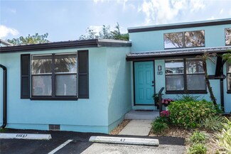 47 Jacaranda Cay Ct Unit 470, New Smyrna Beach, FL 32169