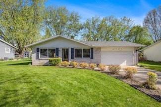2151 Brown School Rd, Saint Joseph, MI 49085