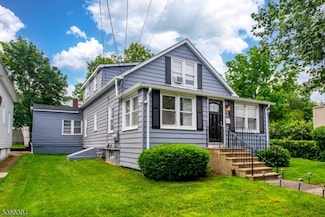 174 Maplewood Ave, Clifton, NJ 07013