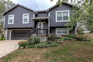 616 Hoover St, Pomona, KS 66076