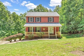 2069 Woodshire Dr, Blue Ridge, VA 24064