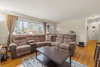 809 Pinecrest Rd, Virginia Beach, VA 23464