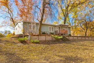 6101 E Beaver Ln, Mulvane, KS 67110