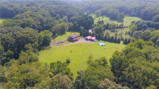 1053 Baileys Run Rd, Tarentum, PA 15084