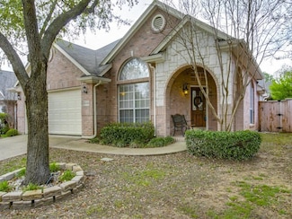 12728 Red Cedar Dr, Euless, TX 76040