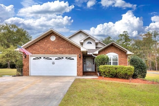 101 Oakview Cir, Manning, SC 29102