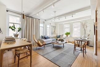 405 W 23rd St Unit 15B, New York, NY 10011