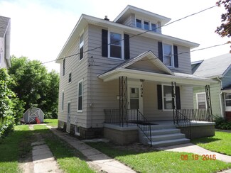 1036 Watson St SW, Grand Rapids, MI 49504