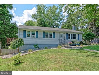 9 Cedar Ln, Pemberton, NJ 08068