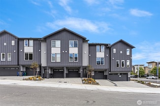 19524 16th Ave SE Unit B4, Mill Creek, WA 98012