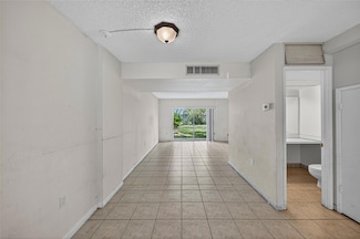 809 W Oakland Park Blvd Unit J5, Wilton Manors, FL 33311