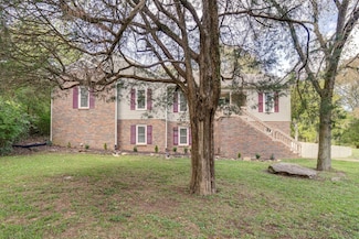 308 Due Ln, Columbia, TN 38401