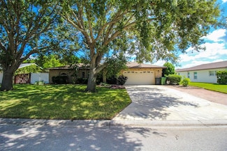 2807 67th St W, Bradenton, FL 34209