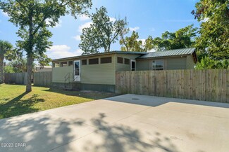 3202 E 2nd Place, Panama City, FL 32401
