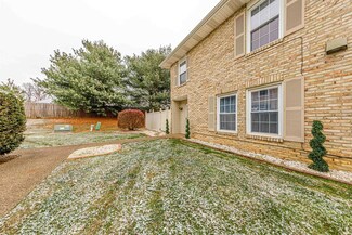 10250 Bourbon St, Newburgh, IN 47630