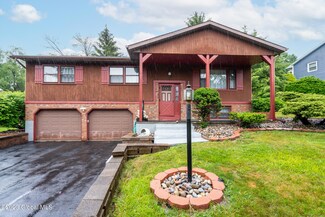 61 Alpine Dr, Latham, NY 12110