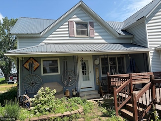 W5168 Lake Rd, Greenwood, WI 54437