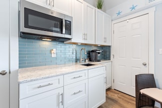 522 Ocean Blvd Unit 5, Hampton, NH 03842