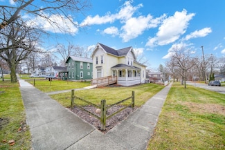 300 Grove St, Hudson, MI 49247