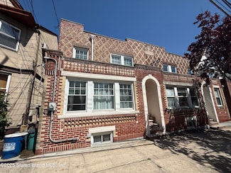 103 Monroe Ave, Staten Island, NY 10301